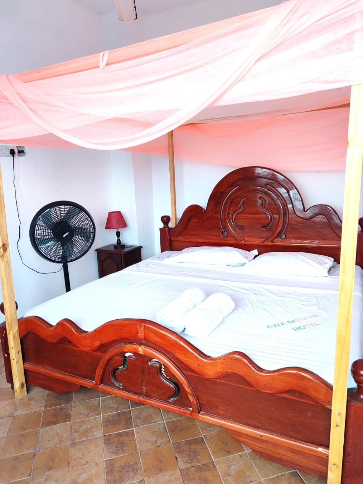 Homeland Swahili Lodge Nungwi Backpacker Apartments Budget Extérieur photo