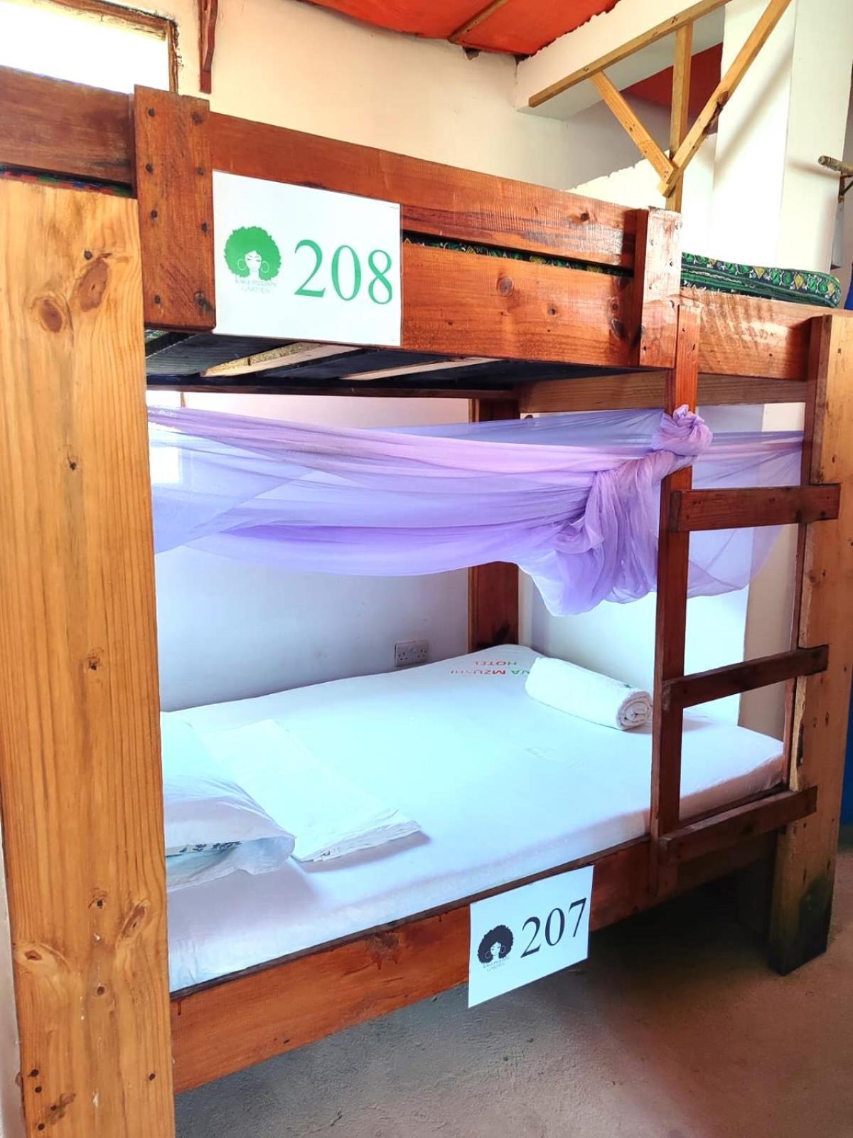 Homeland Swahili Lodge Nungwi Backpacker Apartments Budget Extérieur photo