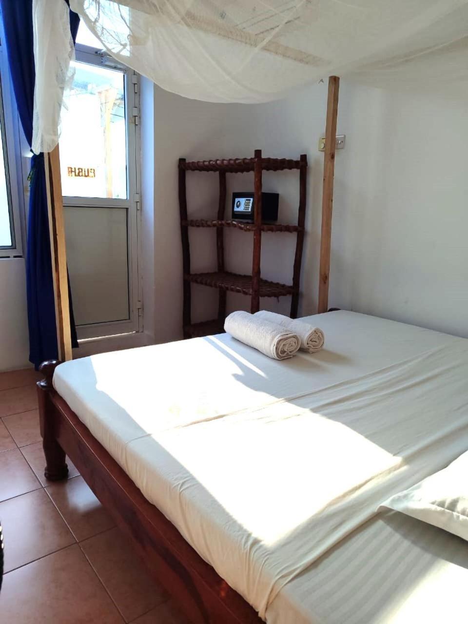 Homeland Swahili Lodge Nungwi Backpacker Apartments Budget Extérieur photo